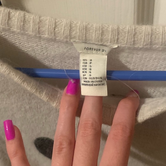 Forever 21 Sweater - Picture 3 of 3